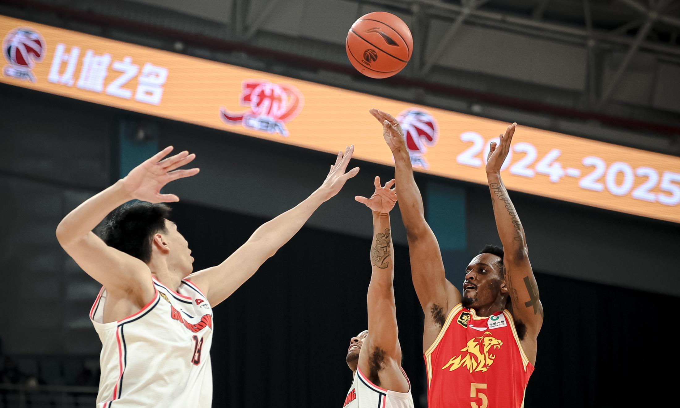 金年会体育入口-包含冲刺阶段尼斯备战亚冠关键时刻多伦多猛龙备战CBA季后赛，现场解说直呼：浙江稠州清晨调整名单的词条